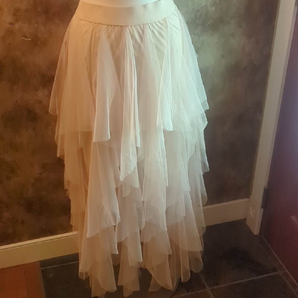 Elegant Cream Layered Skirt